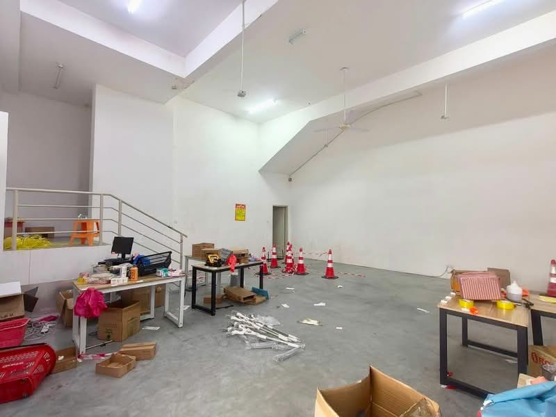 Factory for Rent in Taman Perindustrian Cemerlang (Ulu Tiram) - Zephyr Khoo - PropertyGuru.com.my