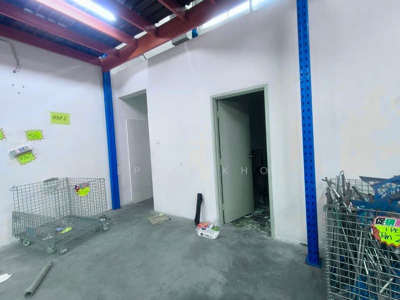 Factory for Rent in Taman Perindustrian Cemerlang (Ulu Tiram) - Zephyr Khoo - PropertyGuru.com.my