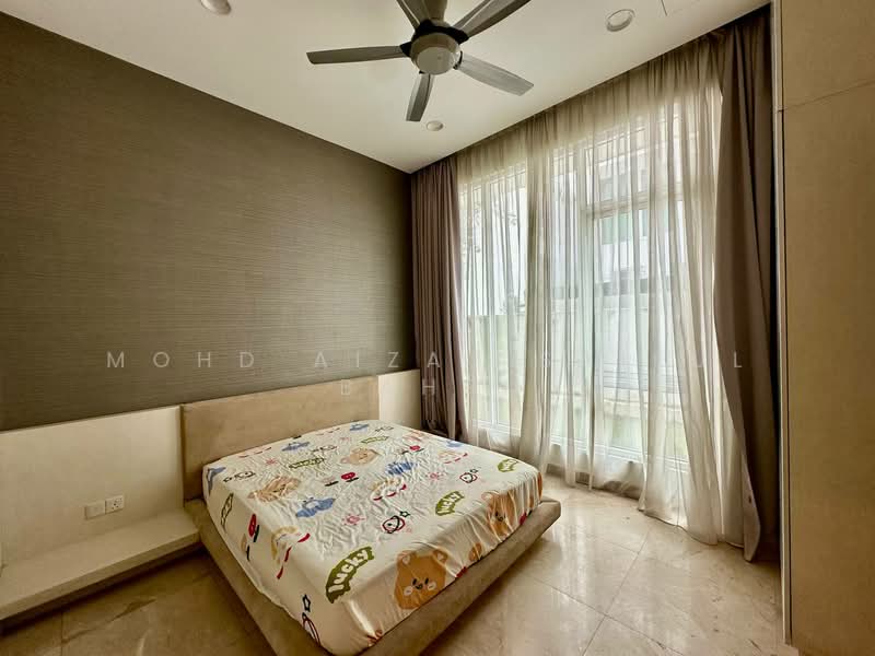 Bungalow for Sale in Cyberjaya (Selangor) - Mohd Aizat Saiful Bahri - Bedroom - PropertyGuru.com.my
