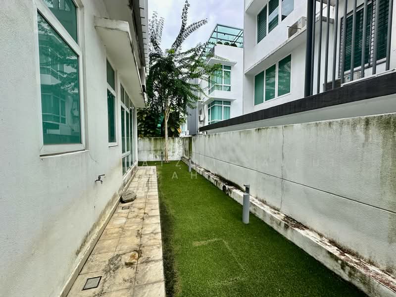 Bungalow for Sale in Cyberjaya (Selangor) - Mohd Aizat Saiful Bahri - Exterior - PropertyGuru.com.my