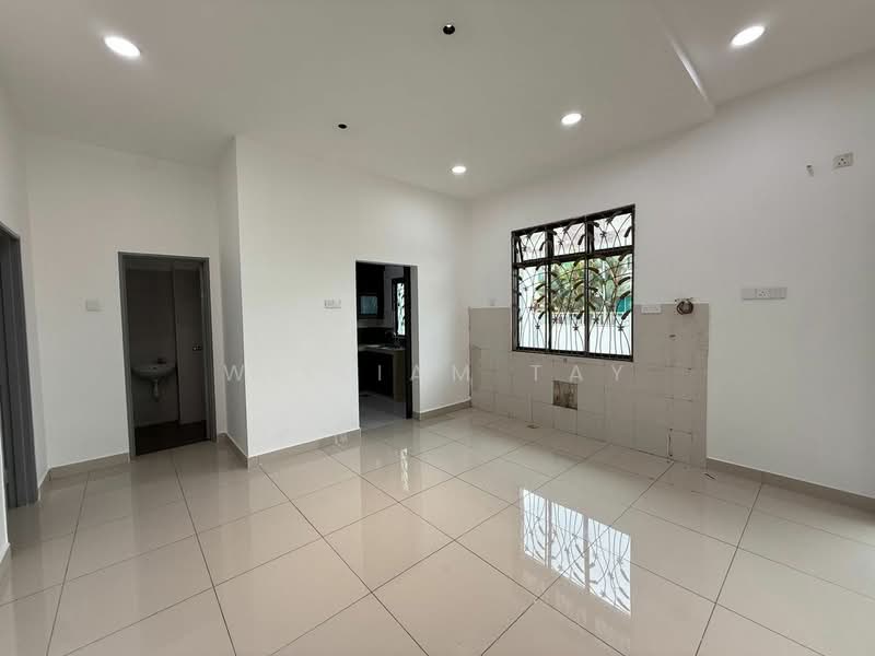 Cluster House for Sale in Taman Mutiara Mas (Skudai) - William Tay - Interior - PropertyGuru.com.my