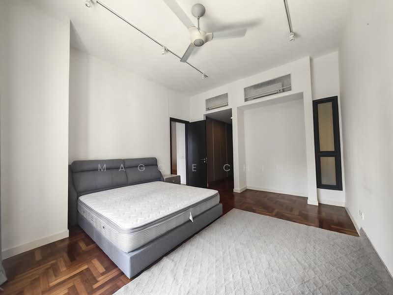 Servis Apartment untuk Disewa di The Mews - Maggie Chin - Bedroom - PropertyGuru.com.my