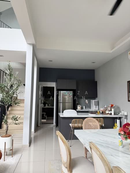 Semi-Detached House for Sale in Kajang (Selangor) - Hasliza Hassan - Kitchen - PropertyGuru.com.my