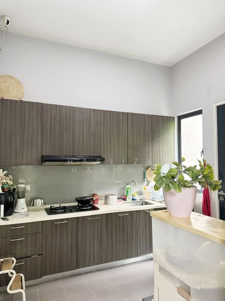 Semi-Detached House for Sale in Kajang (Selangor) - Hasliza Hassan - Kitchen - PropertyGuru.com.my