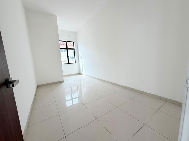 Semi-Detached House for Sale in Taman Delima (Kluang) - May Tan - PropertyGuru.com.my