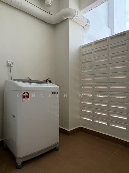 Kondominium untuk Disewa di Casa Desa - Kenneth Wong - Balcony - PropertyGuru.com.my