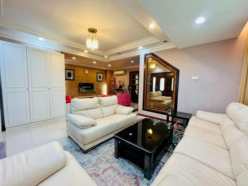Rumah Teres 2.5 Tingkat untuk Dijual di Petaling Jaya (Selangor) - Noor Aini Bt Ayob - Living Room - PropertyGuru.com.my