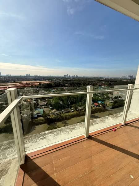 Condominium for Sale at PARC Regency (Residensi Masai) - Henry Lee - Balcony - PropertyGuru.com.my