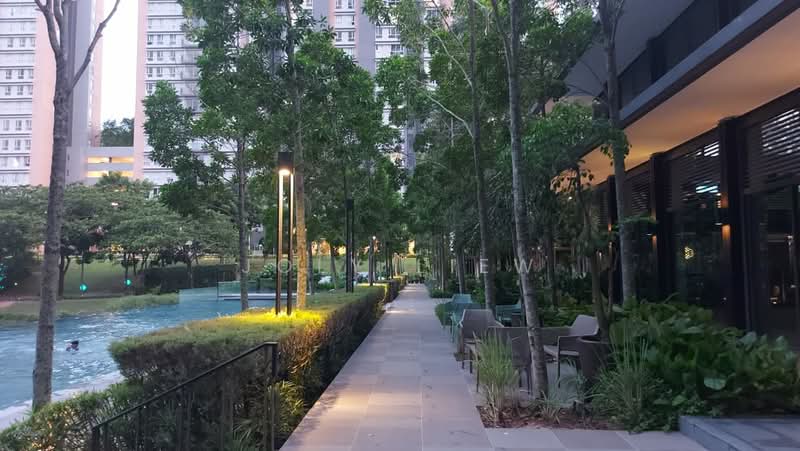 For Sale - Emerald Hill