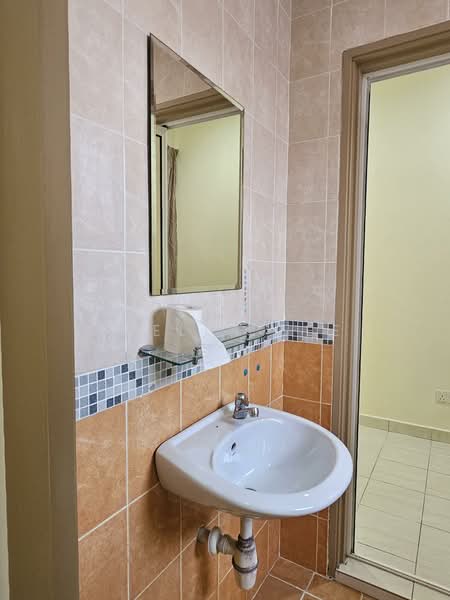 Terraced House for Rent in Sungai Long (Bandar Sungai Long) - Stella Lee - Bathroom - PropertyGuru.com.my
