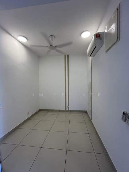 Kediaman Servis untuk Disewa di Setia City Residences - Lim Lee Lee - PropertyGuru.com.my