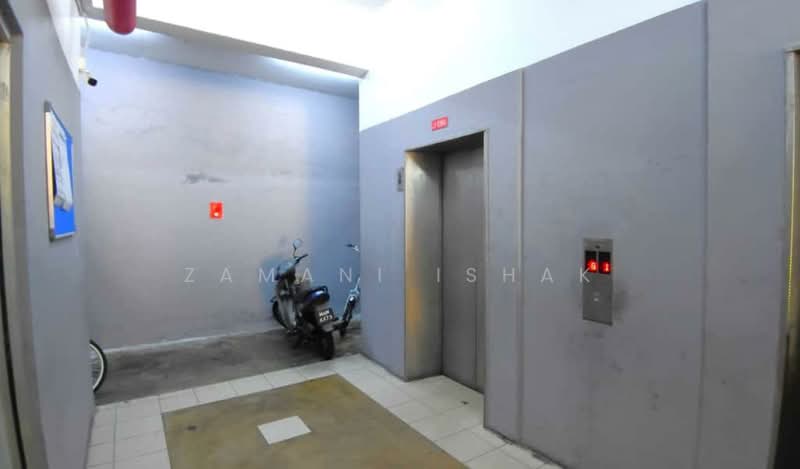 Pangsapuri untuk Dijual di Merdeka Villa - Zamani Ishak - Corridor - PropertyGuru.com.my