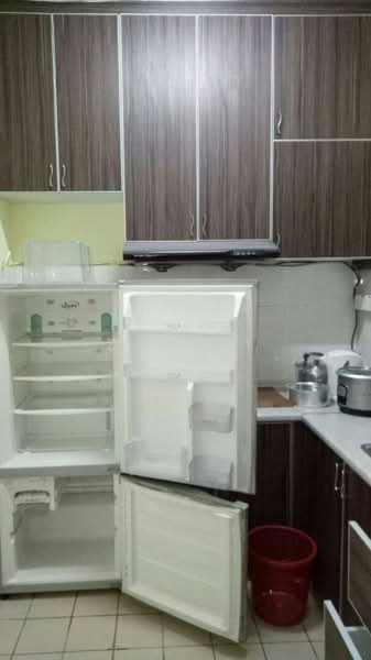 Pangsapuri untuk Dijual di Merdeka Villa - Zamani Ishak - Kitchen - PropertyGuru.com.my