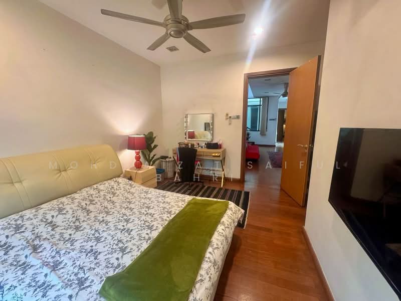 Link Bungalow for Sale in Bukit Tunku (Kenny Hills) (Kuala Lumpur) - Mohd Aizat Saiful Bahri - Bedroom - PropertyGuru.com.my