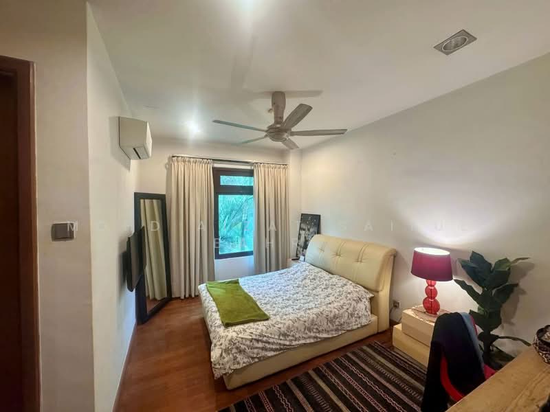 Link Bungalow for Sale in Bukit Tunku (Kenny Hills) (Kuala Lumpur) - Mohd Aizat Saiful Bahri - Bedroom - PropertyGuru.com.my