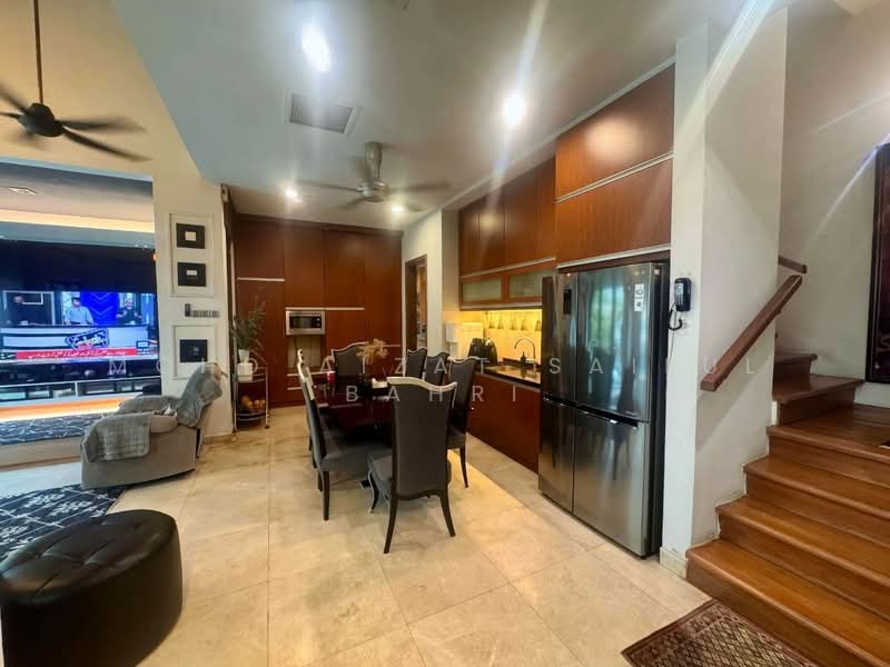 Link Bungalow for Sale in Bukit Tunku (Kenny Hills) (Kuala Lumpur) - Mohd Aizat Saiful Bahri - Living Room - PropertyGuru.com.my