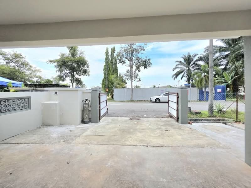 1-storey Terraced House for Sale in Telok Panglima Garang (Selangor) - Wan Azlan Ahmad - PropertyGuru.com.my