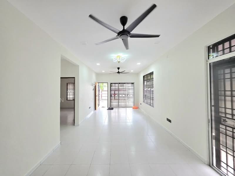 1-storey Terraced House for Sale in Telok Panglima Garang (Selangor) - Wan Azlan Ahmad - PropertyGuru.com.my