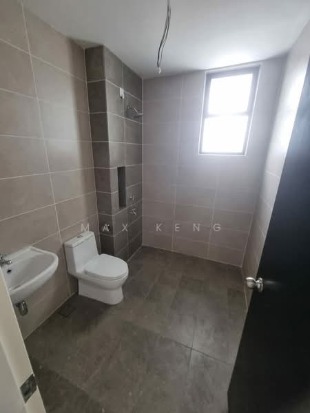 Terraced House for Sale in Bandar Putra (Kulai) - Max Keng - Bathroom - PropertyGuru.com.my