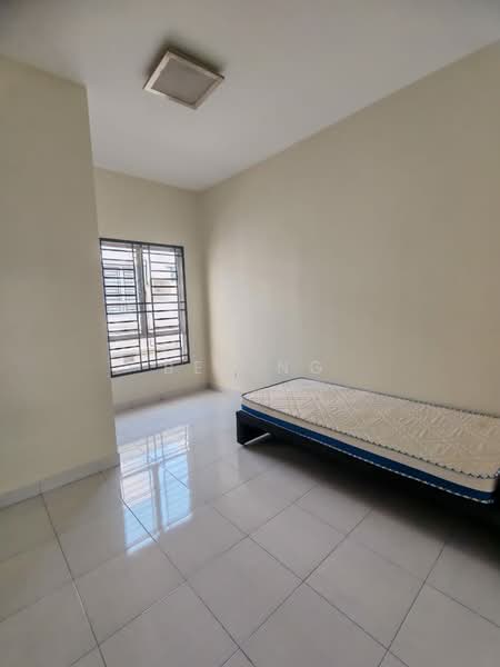 Rumah Teres 2 Tingkat untuk Disewa di Setia Tropika (Johor Bahru) - Bee Ng - Bedroom - PropertyGuru.com.my