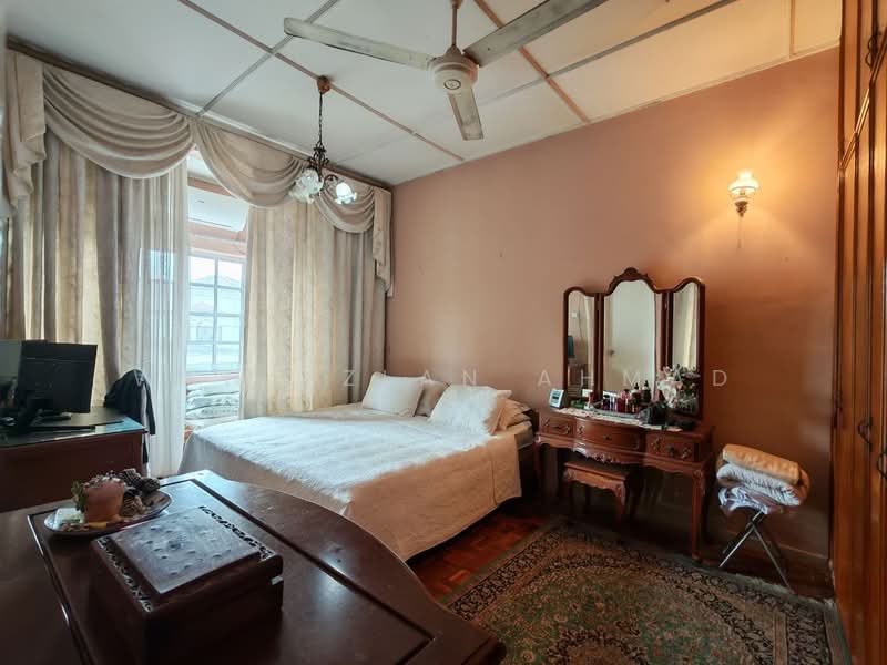 Rumah Teres untuk Dijual di Usj 4 (Subang Jaya) - Wan Azlan Ahmad - PropertyGuru.com.my