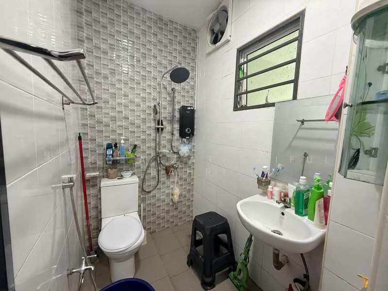 Rumah Teres 1 Tingkat untuk Dijual di Setapak (Kuala Lumpur) - Mohd Aizat Saiful Bahri - Bathroom - PropertyGuru.com.my