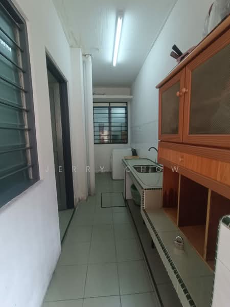 2-storey Terraced House for Sale in Taman Ipoh (Ipoh) - Jerry Chow - Kitchen - PropertyGuru.com.my