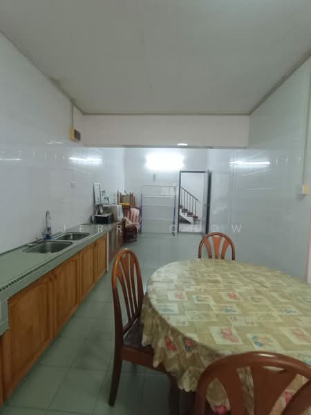 2-storey Terraced House for Sale in Taman Ipoh (Ipoh) - Jerry Chow - Kitchen - PropertyGuru.com.my