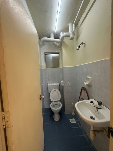 Apartment for Rent at Flora Damansara Apartment - Ken Lai - Bathroom - PropertyGuru.com.my