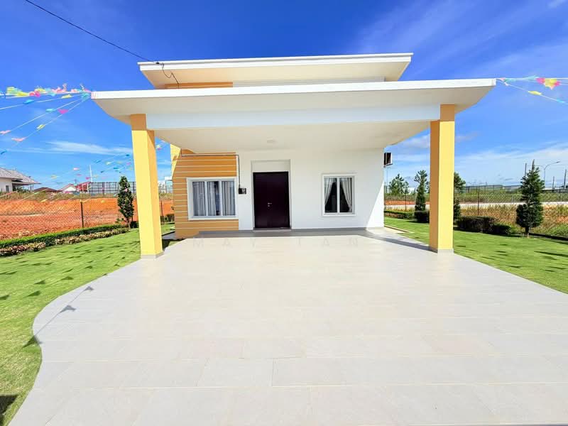 Rumah Banglo untuk Dijual di Taman Sri Lambak (Renggam) - May Tan - PropertyGuru.com.my