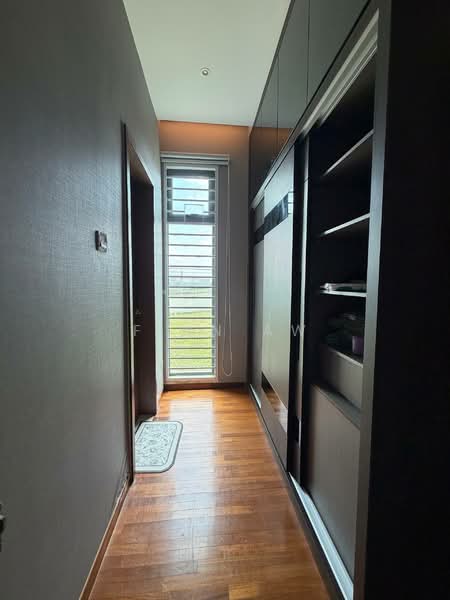Service Residence for Sale at Crescent Bay Suites (Teluk Bayu) - Finn Aw - Corridor - PropertyGuru.com.my