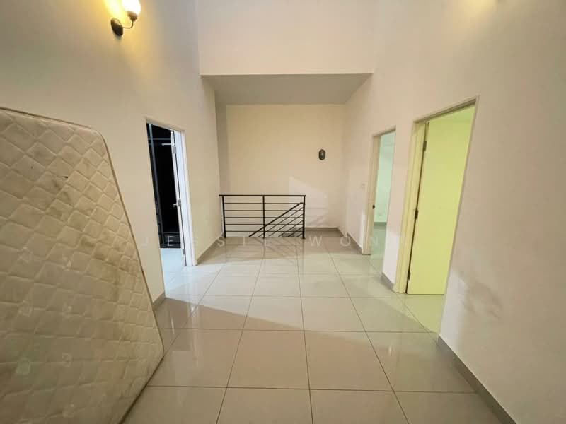 2-storey Terraced House for Sale in Rawang (Selangor) - Jessie Wong - Corridor - PropertyGuru.com.my