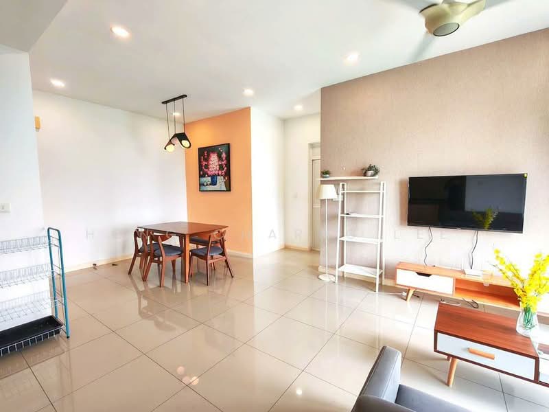 Servis Apartment untuk Disewa di D'Pristine - Hong Charng Lee - Living Room - PropertyGuru.com.my