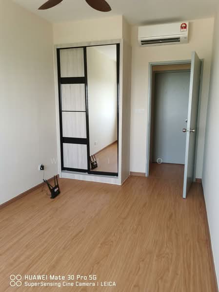 Pangsapuri untuk Dijual di Kemuning Idaman - Wennie Ho - Bedroom - PropertyGuru.com.my