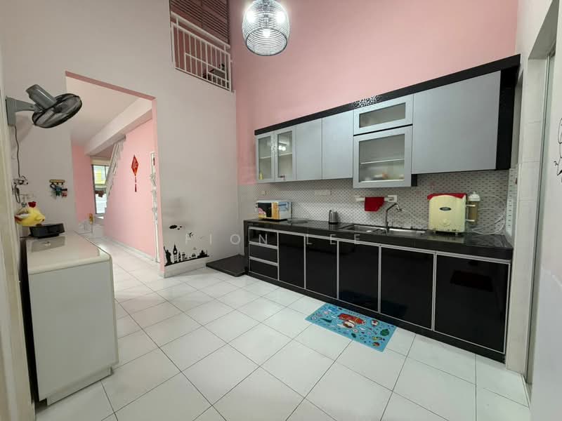 Rumah Teres 1.5 Tingkat untuk Disewa di Johor Bahru (Johor) - Fion Lee - Kitchen - PropertyGuru.com.my