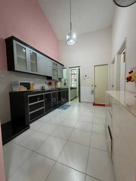 Rumah Teres 1.5 Tingkat untuk Disewa di Johor Bahru (Johor) - Fion Lee - Kitchen - PropertyGuru.com.my