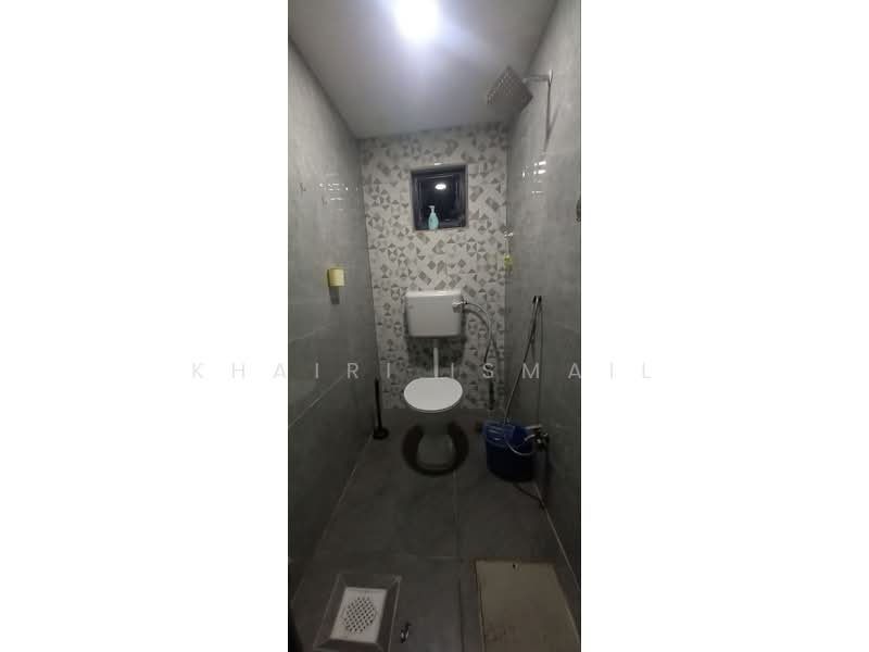 2-storey Terraced House for Sale in Masai (Johor) - Khairi Ismail - Bathroom - PropertyGuru.com.my