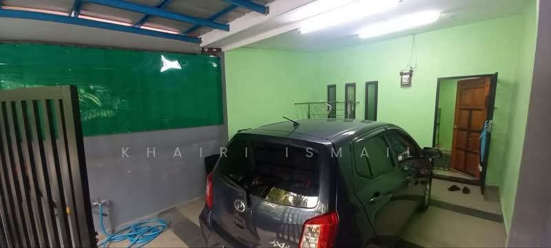2-storey Terraced House for Sale in Masai (Johor) - Khairi Ismail - Car Park - PropertyGuru.com.my