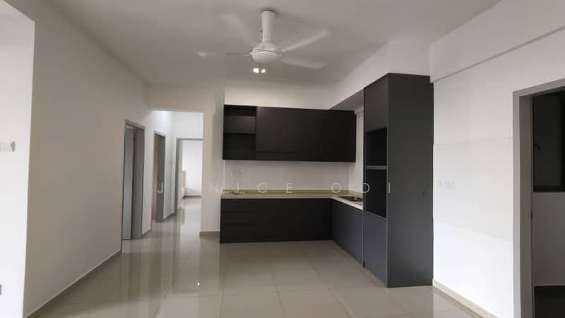 Condominium for Rent at Golden Triangle 2 - Janice Ooi - Kitchen - PropertyGuru.com.my