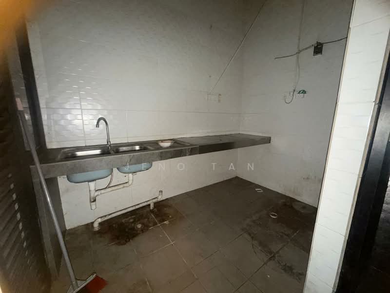 Shop for Rent in Kuching (Sarawak) - Jeno Tan - Kitchen - PropertyGuru.com.my