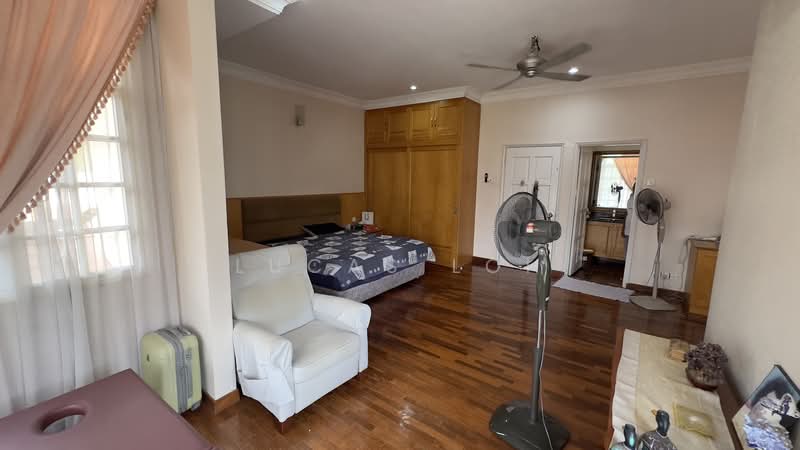Bungalow for Sale in Bandar Country Homes (Rawang) - Lucas Loh - Bedroom - PropertyGuru.com.my