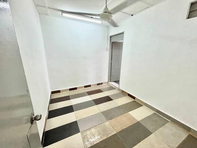 Rumah Teres 2 Tingkat untuk Dijual di Taman Nora (Ulu Tiram) - Kang Wen Xiang - PropertyGuru.com.my