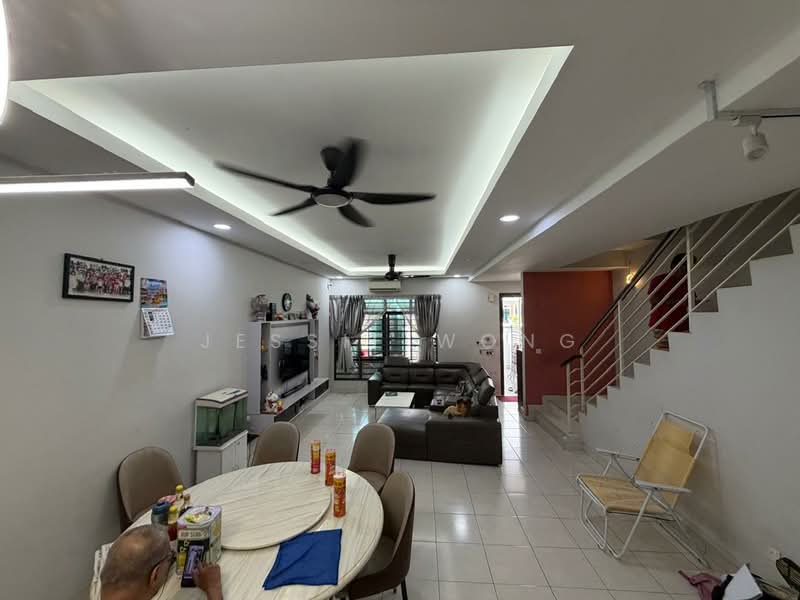 2-storey Terraced House for Sale in Rawang (Selangor) - Jessie Wong - Living Room - PropertyGuru.com.my