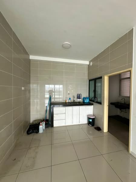 Service Residence for Sale at Fortune Perdana - Ryan Swe - Kitchen - PropertyGuru.com.my