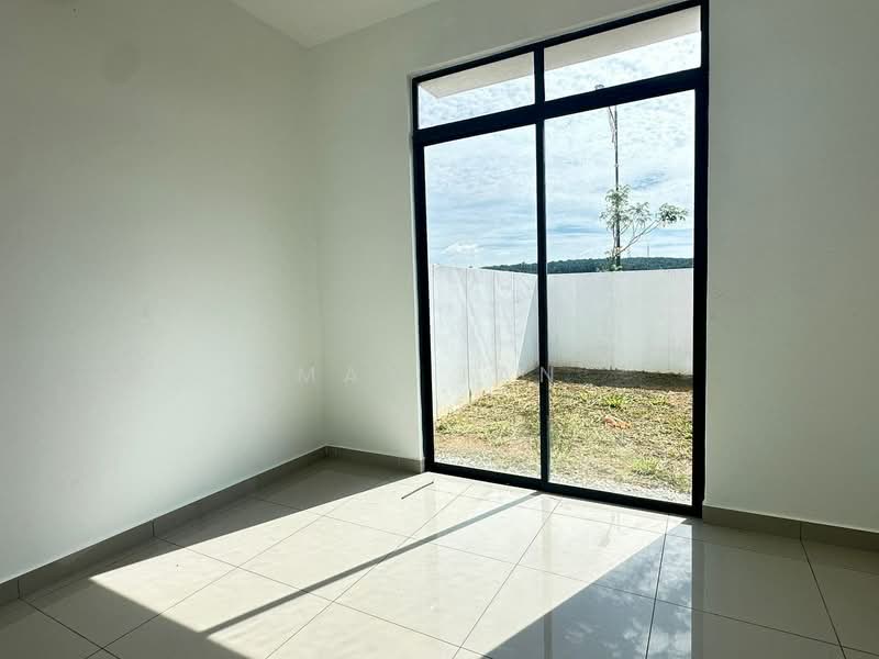 For Sale - Taman Akasia