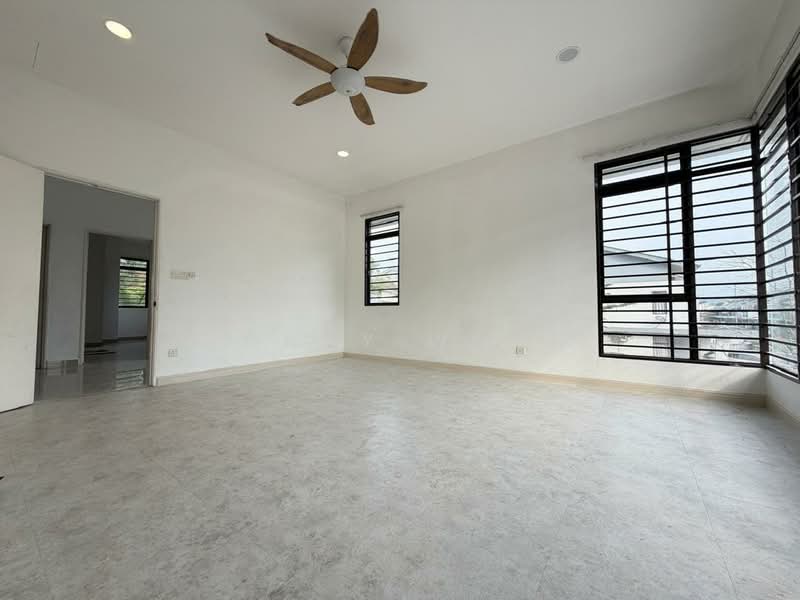 Rumah Teres 2 Tingkat untuk Disewa di Rawang (Selangor) - Danny Wong - Living Room - PropertyGuru.com.my