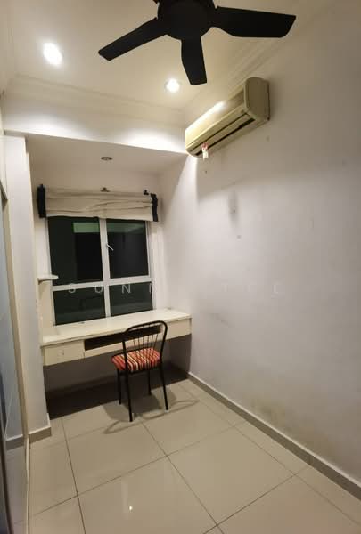 Untuk Dijual - University Place (Plaza Ivory)