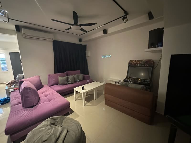 Rumah Teres 2 Tingkat untuk Disewa di Bandar Kulai (Kulai) - Fiona Siow - Living Room - PropertyGuru.com.my