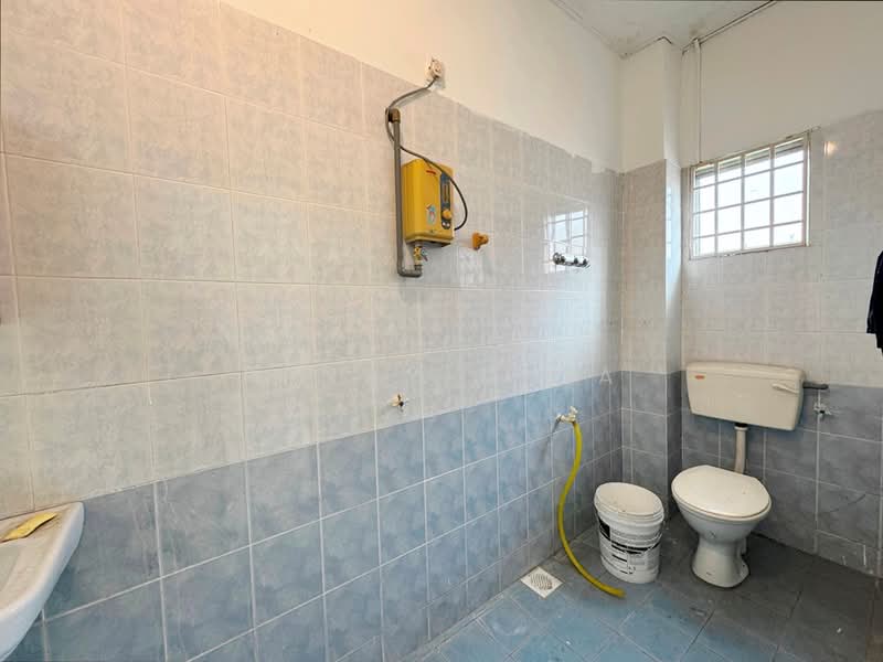 2-storey Terraced House for Sale in Klang (Selangor) - Penny Chia - Bathroom - PropertyGuru.com.my