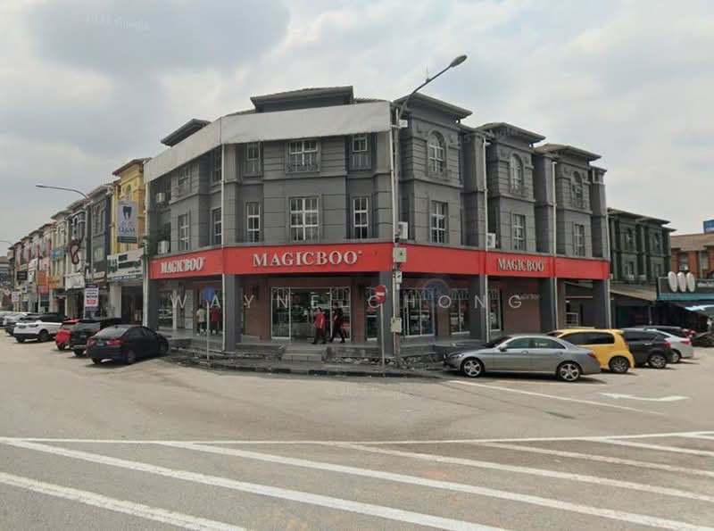 Shop for Sale in Usj 10 (Subang Jaya) - Wayne Chong - Exterior - PropertyGuru.com.my